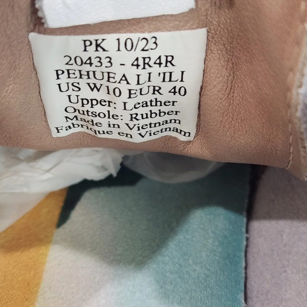 OluKai Pehuea Li 'Ili White Leather Sneakers Drop-In Heel Womens Size 10